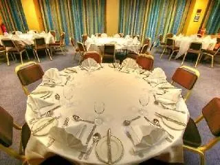 Hotel Quality Leeds Selby 3*