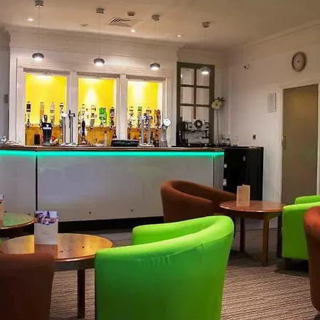 Hotel Quality Leeds Selby 3*