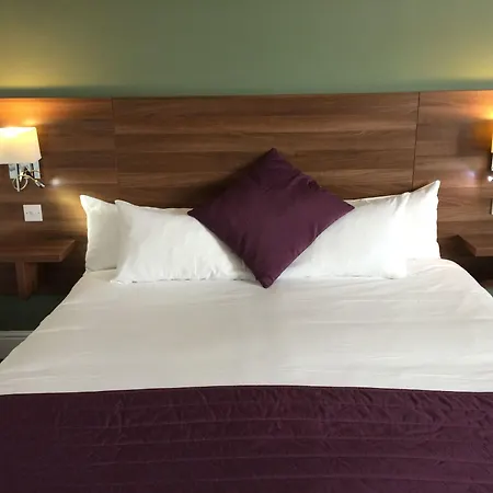 Quality Leeds Selby South Milford